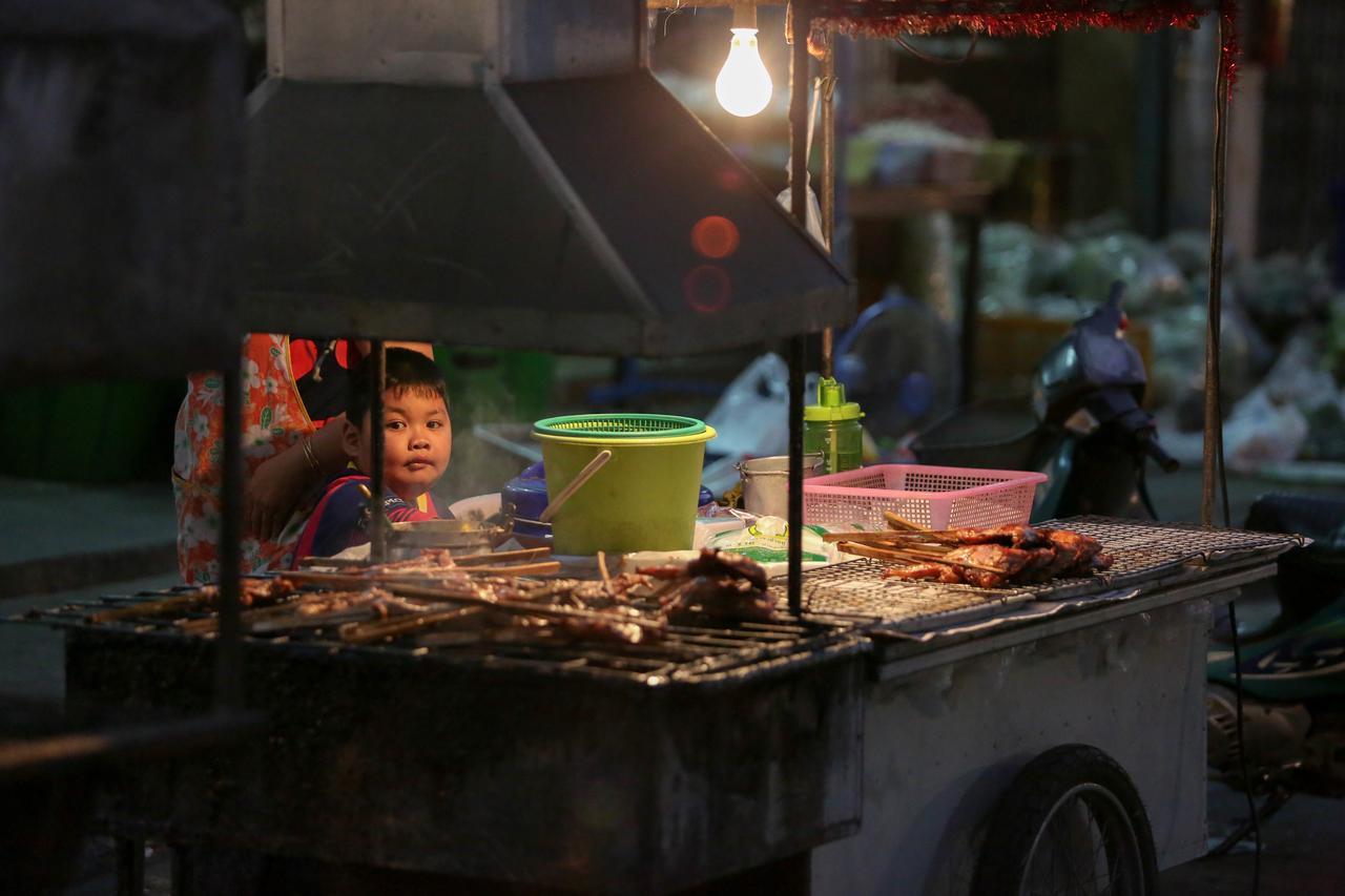 โรงแรมนางรอง Ngoại thất bức ảnh